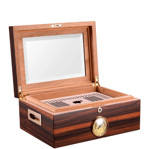 Vintage Cedar Cigar Humidor with Advanced Humidity Control