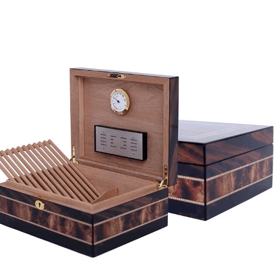 Luxury Cedar Cigar Humidor with Humidifier