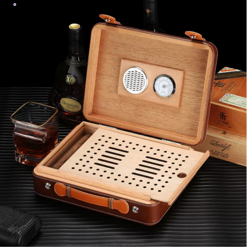 Leather Travel Cigar Humidor with Hygrometer