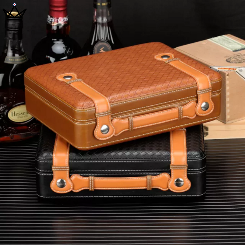 Leather Travel Cigar Humidor with Hygrometer