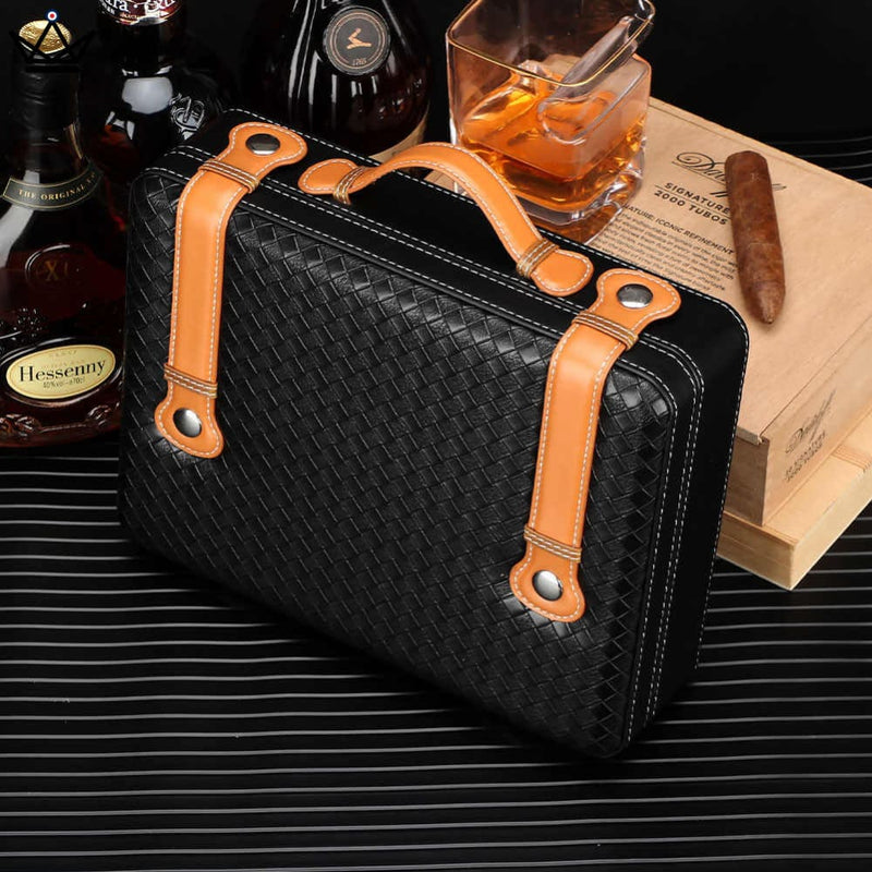 Leather Travel Cigar Humidor with Hygrometer