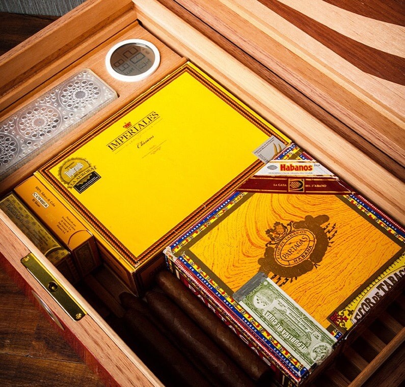 Luxury Electric Cigar Humidor with Fingerprint Lock