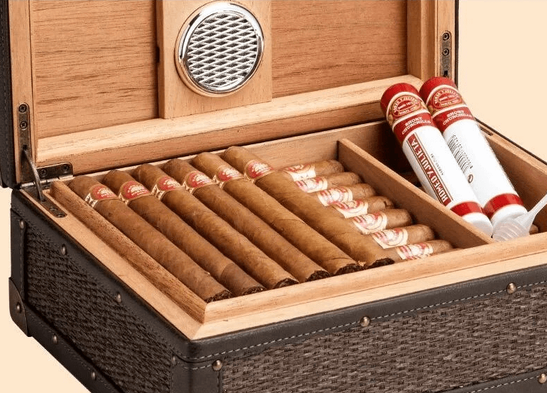 Luxury Cedar & Leather Cigar Humidor Box