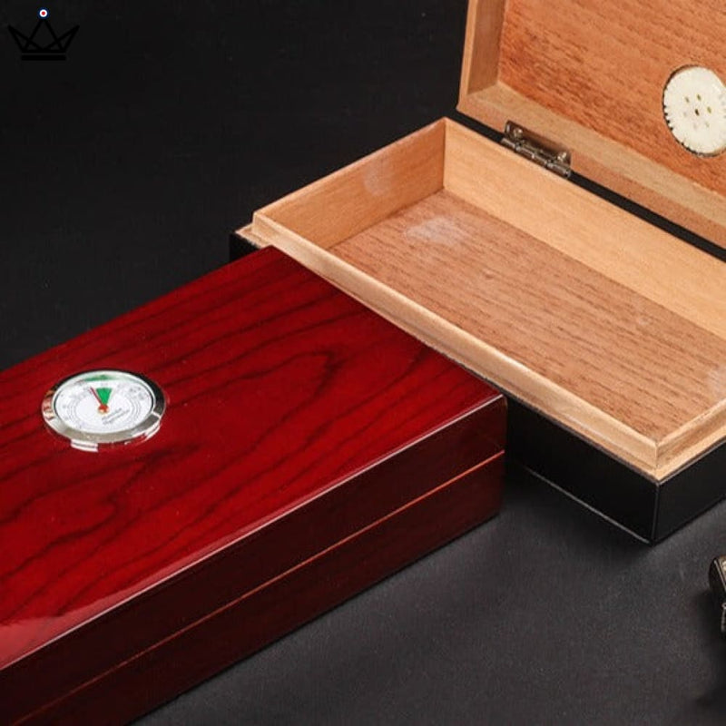 Wooden Cigar Humidor Box with Built-in Hygrometer