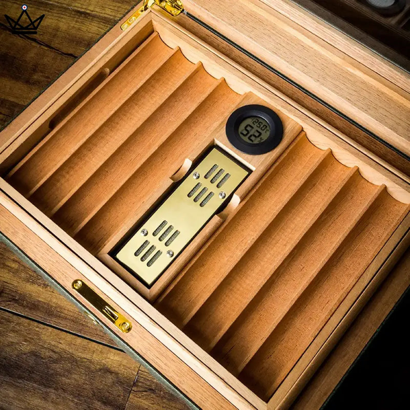 Modern Cedar Humidor Box for 50-60 Cigars