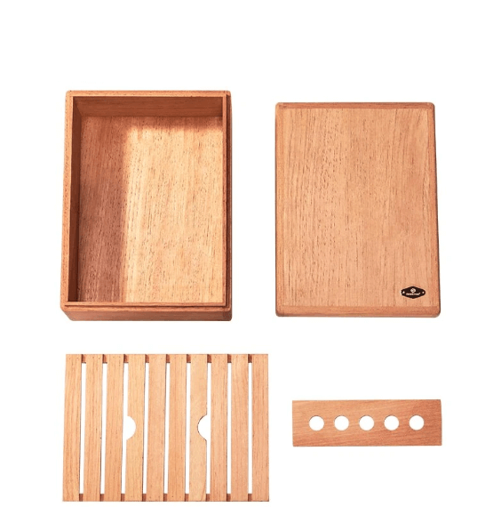 Cedar Cigar Humidor Box - Holds 40 Cigars