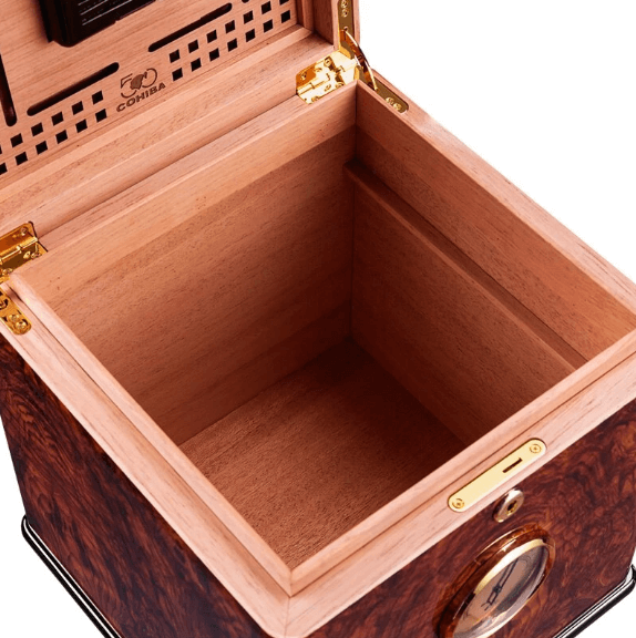 Luxury Cedar Cigar Humidor with Advanced Humidifier