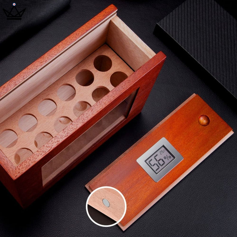 Elegant Cedar Cigar Humidor with Digital Hygrometer