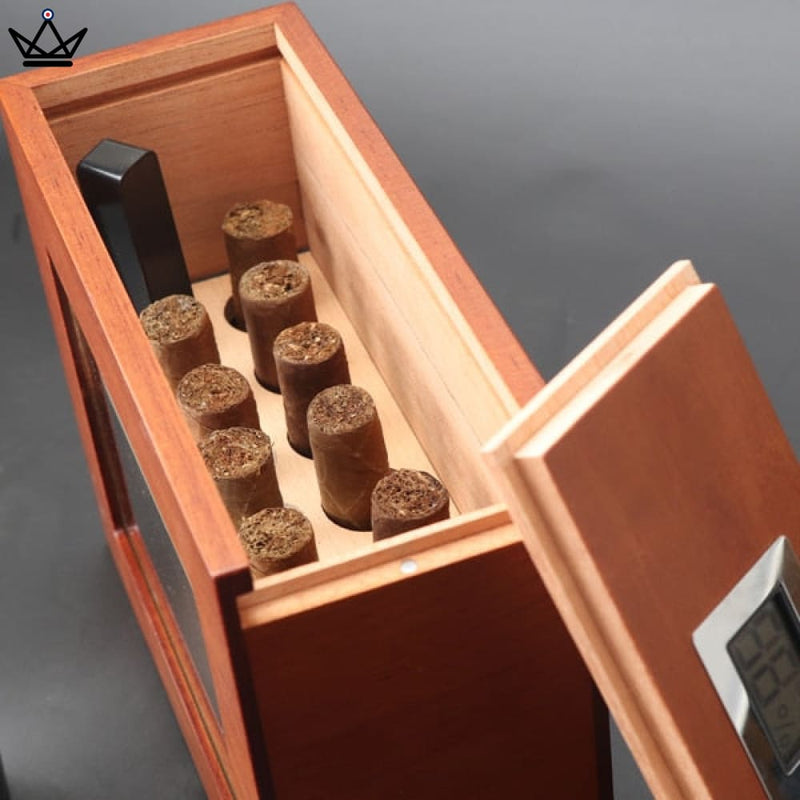 Elegant Cedar Cigar Humidor with Digital Hygrometer