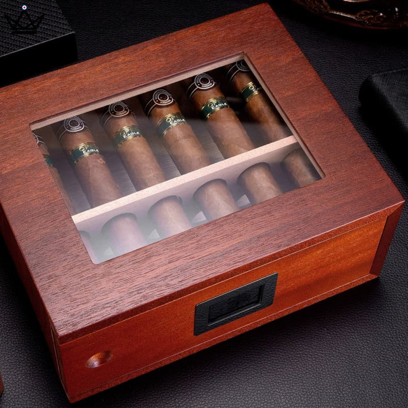 Elegant Cedar Cigar Humidor with Digital Hygrometer