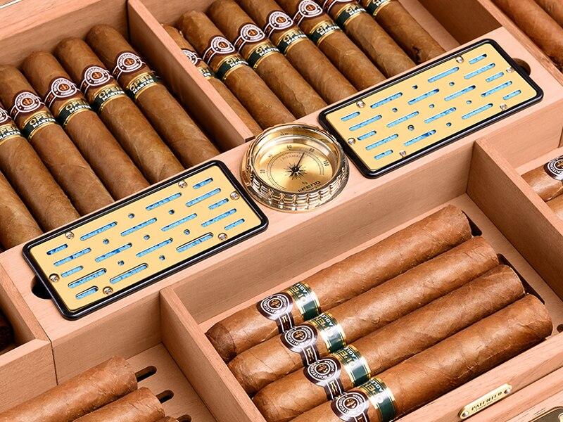 Luxury Cedar Wood Cigar Humidor for 200+ Cigars