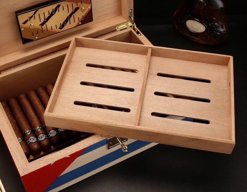 Luxury Cedar Wood Cigar Humidor for 180 Cigars