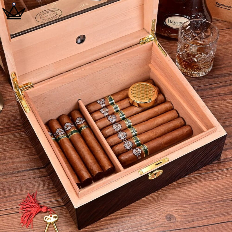 Luxury Cigar Humidor Box with Integrated Hygrometer