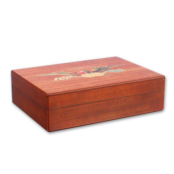 Luxury Cedar Cigar Humidor for Perfect Preservation