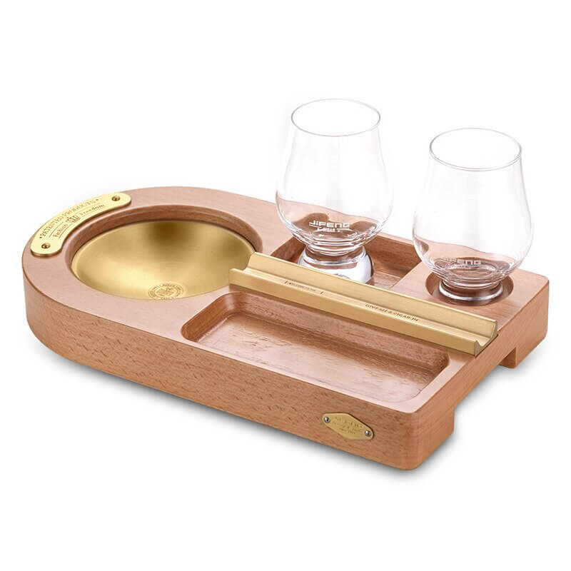 Luxury Wooden Cigar Ashtray for Connoisseurs