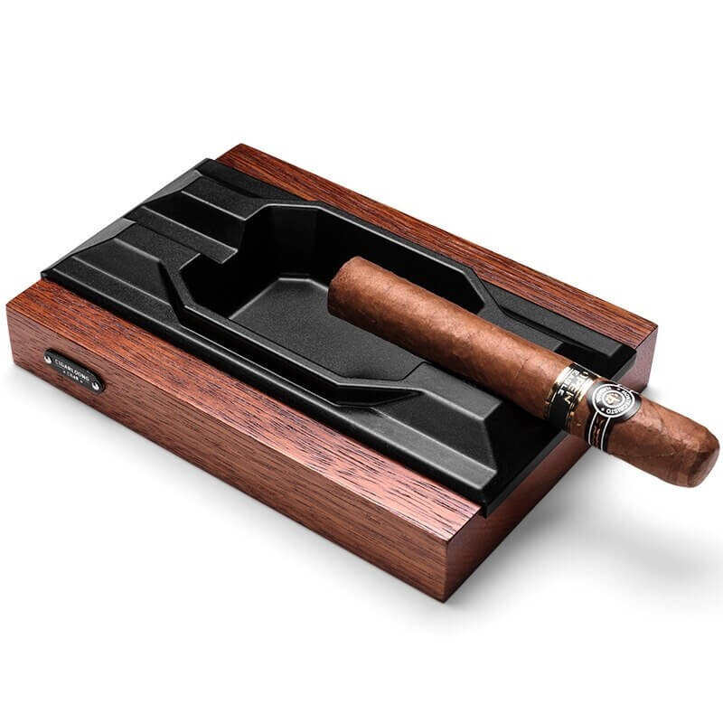 Wooden Cigar Ashtray for Aficionados