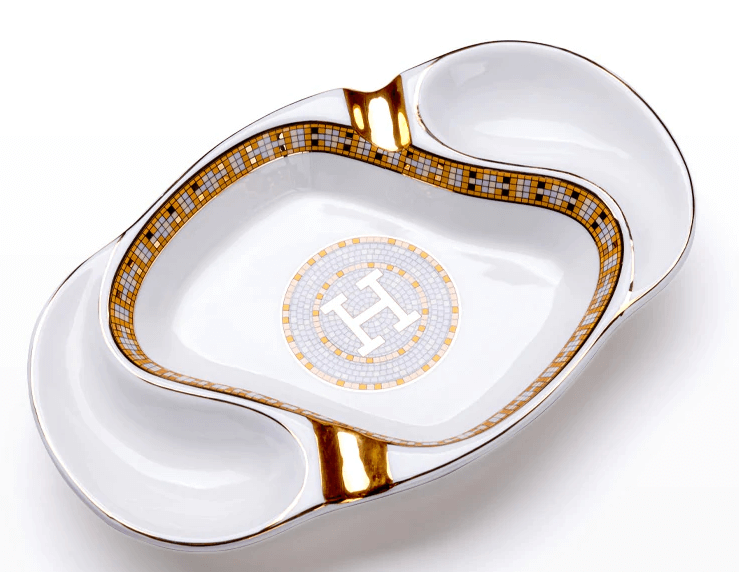 Luxury Ceramic Cigar Ashtray with Elegant Design